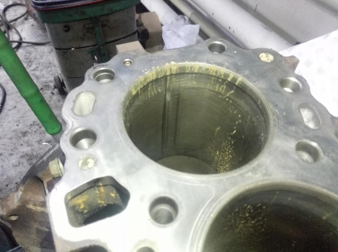 Ремонт двигателя  Москва